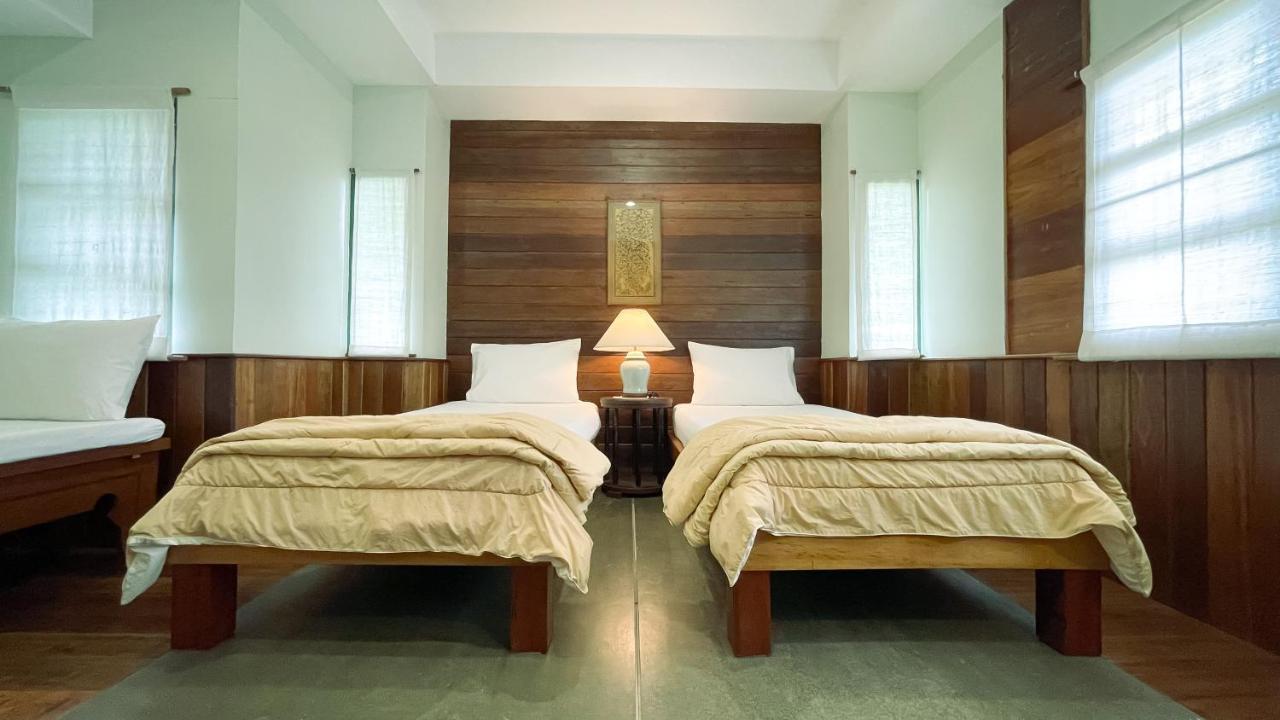 Rimsira Villa Chumphon Bagian luar foto
