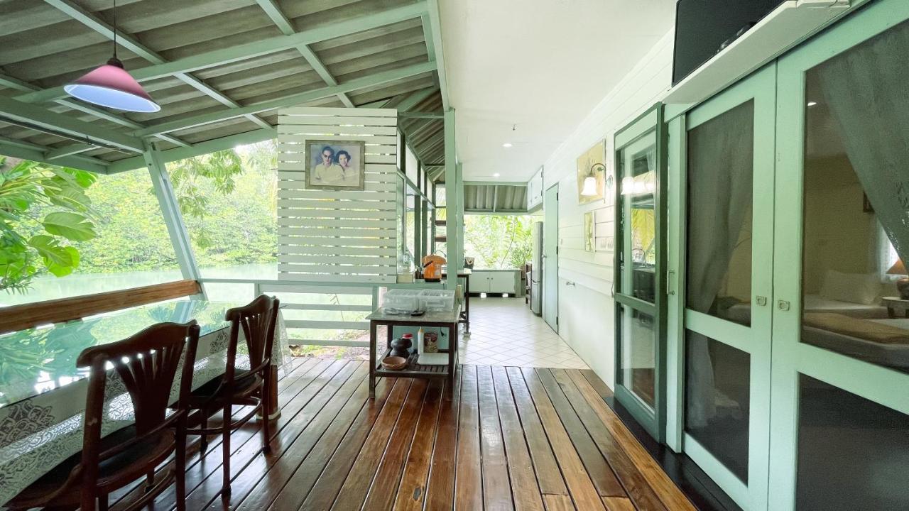 Rimsira Villa Chumphon Bagian luar foto