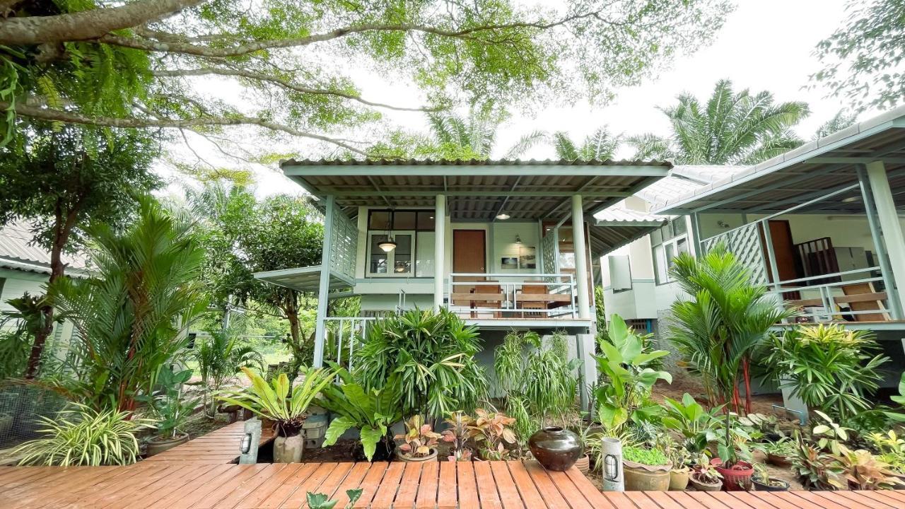 Rimsira Villa Chumphon Bagian luar foto
