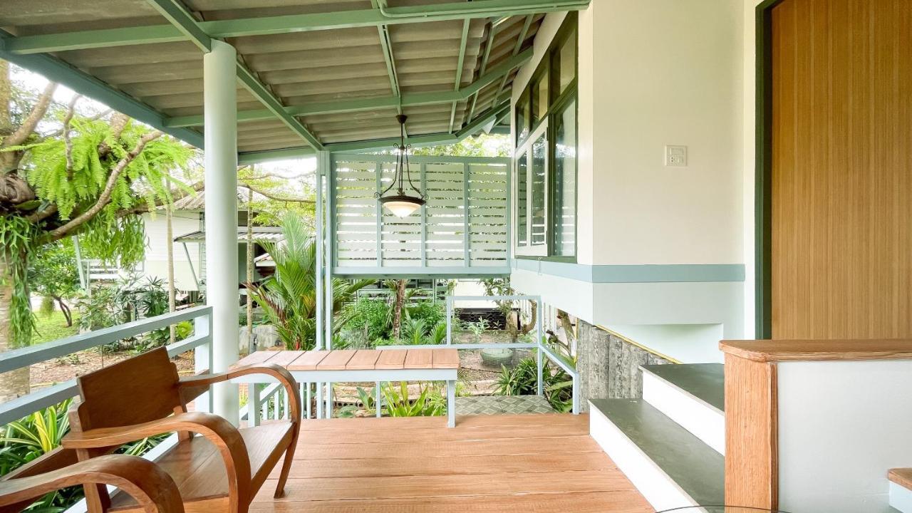 Rimsira Villa Chumphon Bagian luar foto