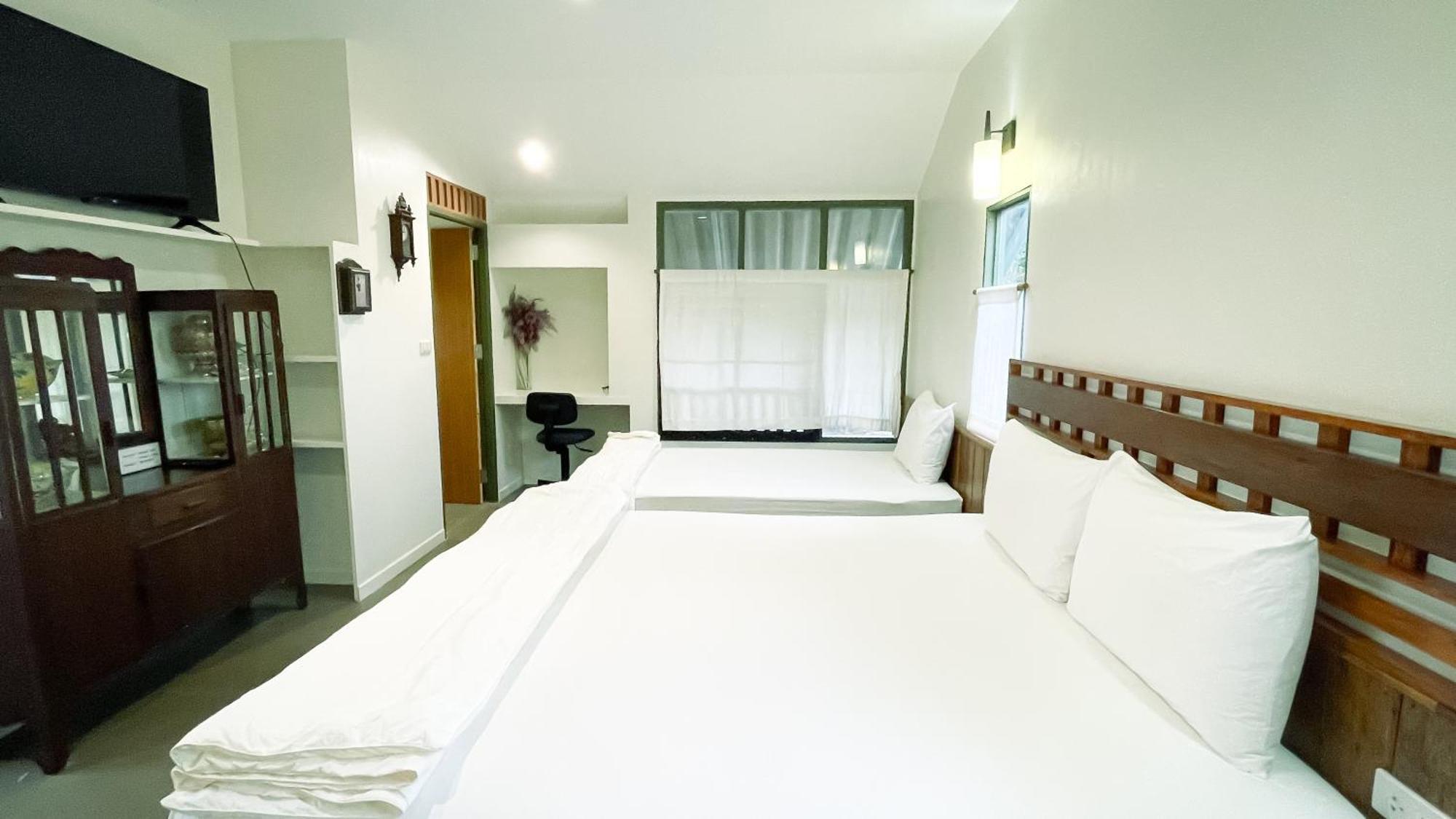 Rimsira Villa Chumphon Bagian luar foto